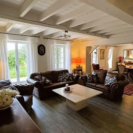Cassa Claudio Ne Ofron Akomodim Me Nje Pamje Te Mrekullueshme Appartement
