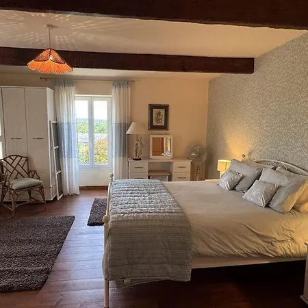 Cassa Claudio Ne Ofron Akomodim Me Nje Pamje Te Mrekullueshme Appartement *